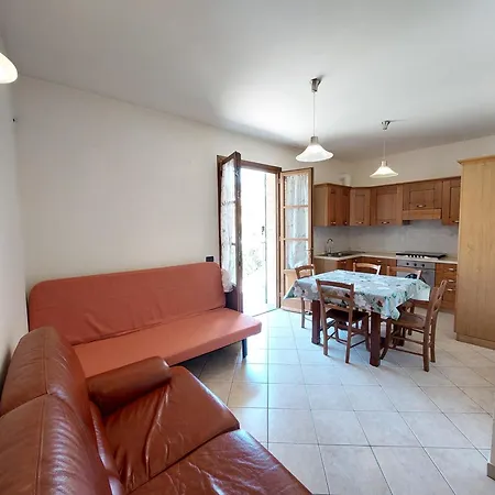 Casa Spaziosa - Cascine Di Buti - Vicino A Pisa شقة بيينْتينا