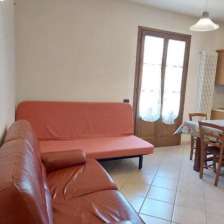 Casa Spaziosa - Cascine Di Buti - Vicino A Pisa بيينْتينا